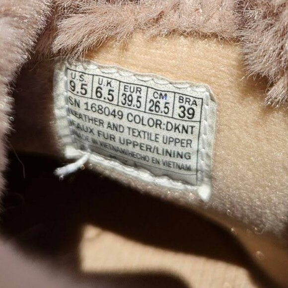 Sketchers Easy Going Cozy Inn Ankle Winter Boots - Picture 8 of 8